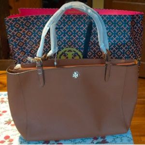 Tory Burch Emerson Buckle Tote -- NWT